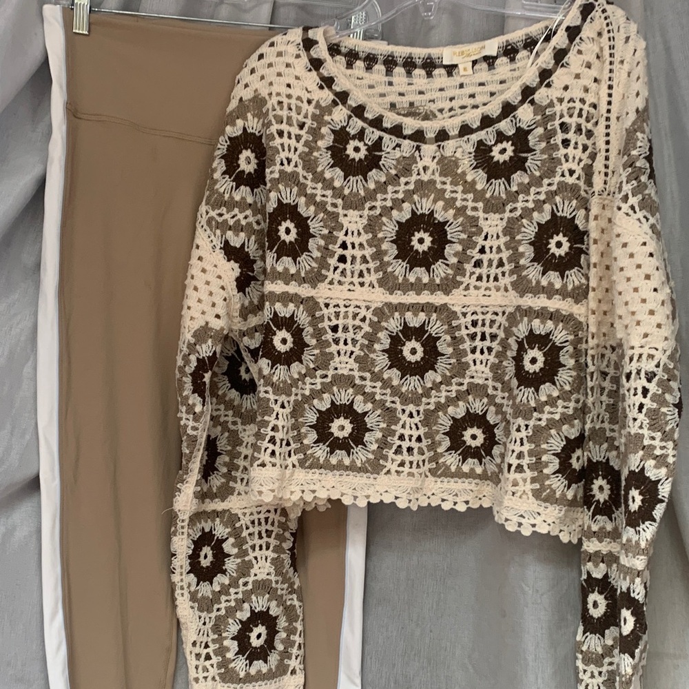 Rebellion Crochet Open-Knit Crewneck Sweater in Cream & Brown